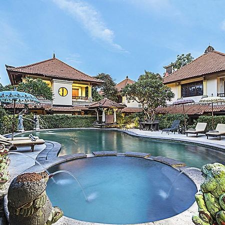 Royal Tunjung Hotel & Villa Legian - Chse Certified Экстерьер фото