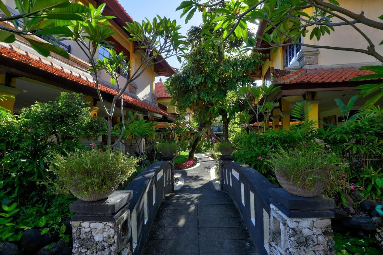 Royal Tunjung Hotel & Villa Legian - Chse Certified Экстерьер фото